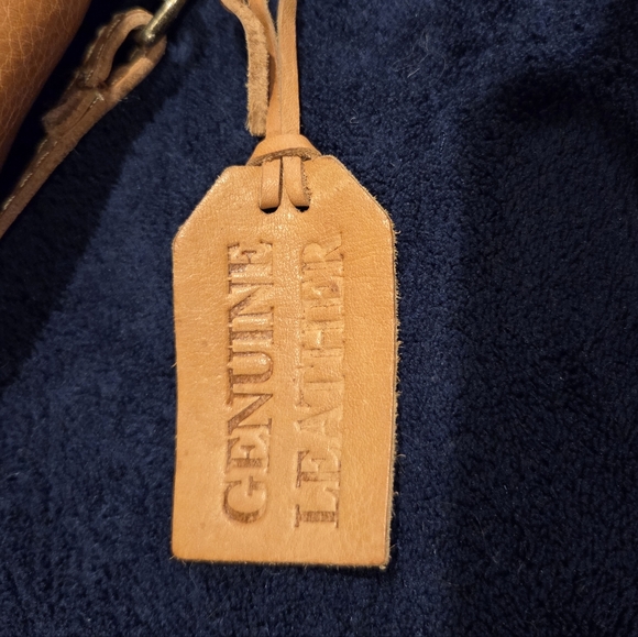 Genuine Leather Tan Leather Crossbody Bag - Picture 8 of 9